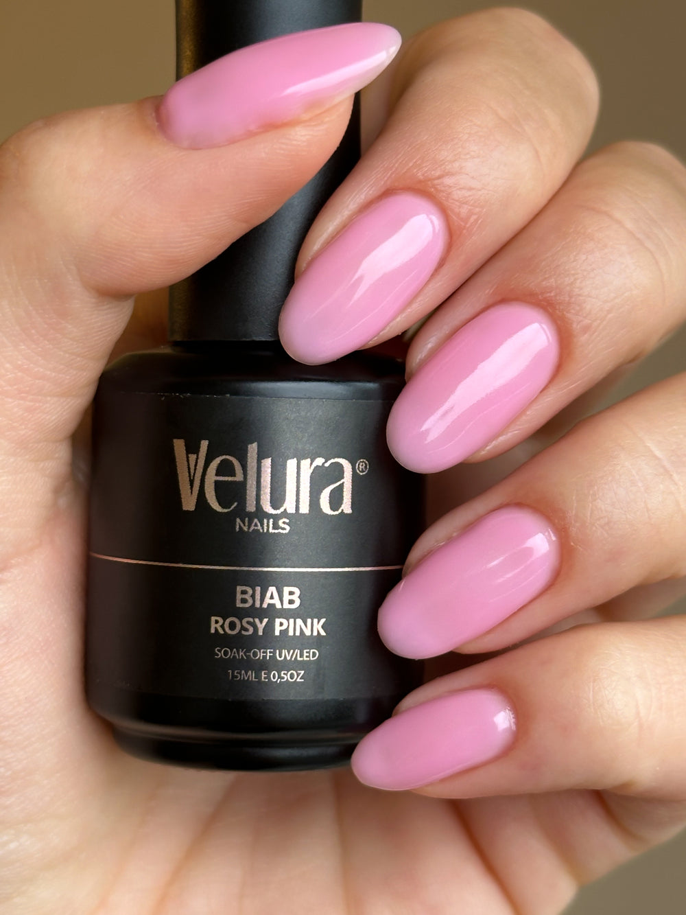Velura